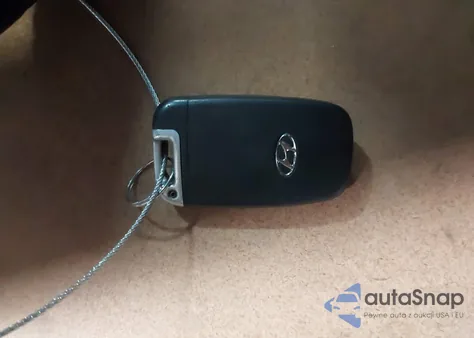 2015 Hyundai Genesis 3.8 Ultimate z USA, uszkodzony, nr VIN KMHHU6KJ7FU128622